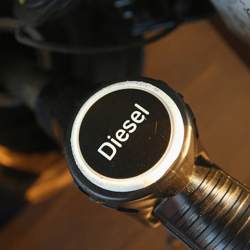 ON-CN647_diesel_KS_20180517133845