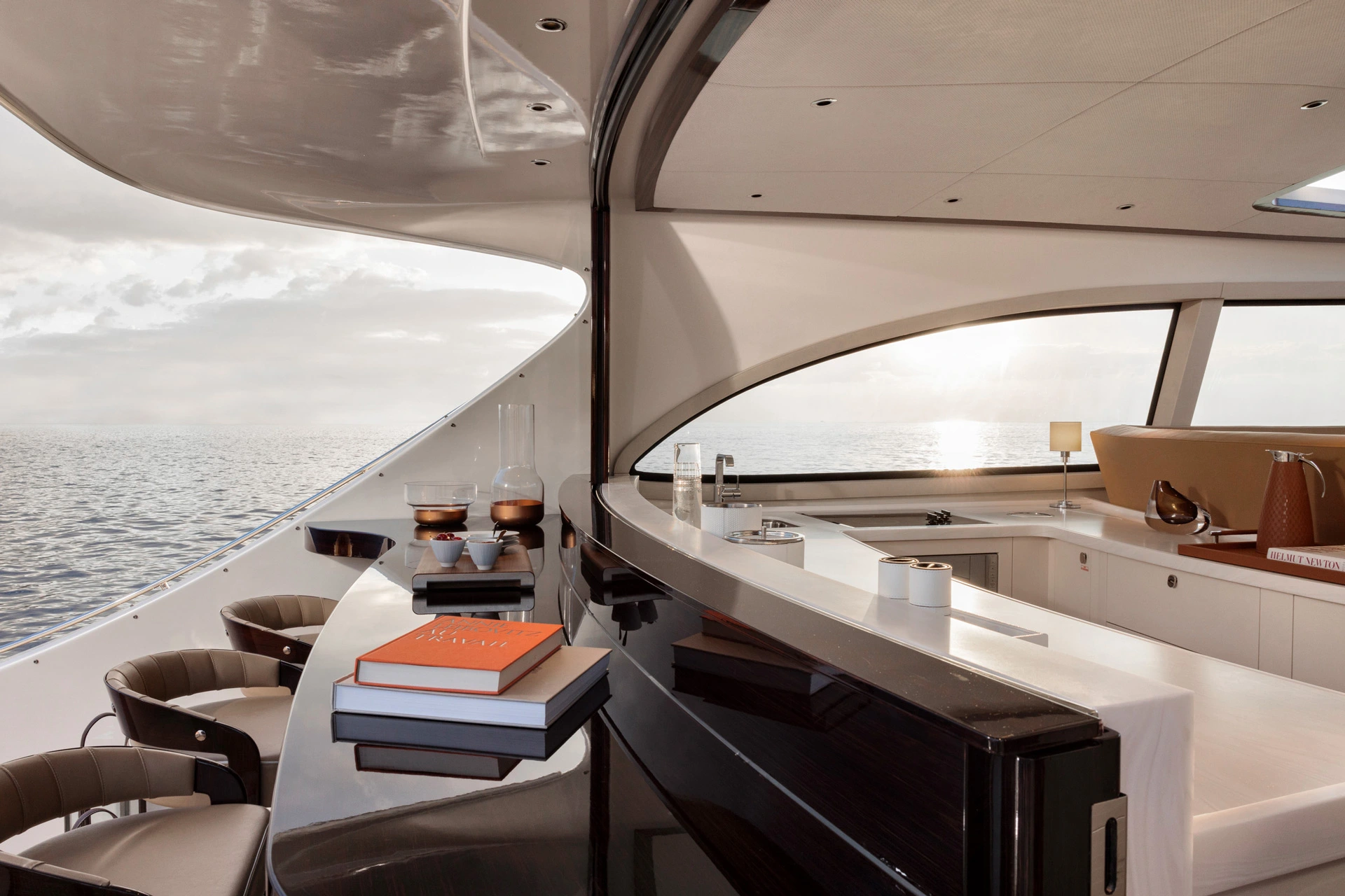 Yacht-_interior-zeelander-yacht